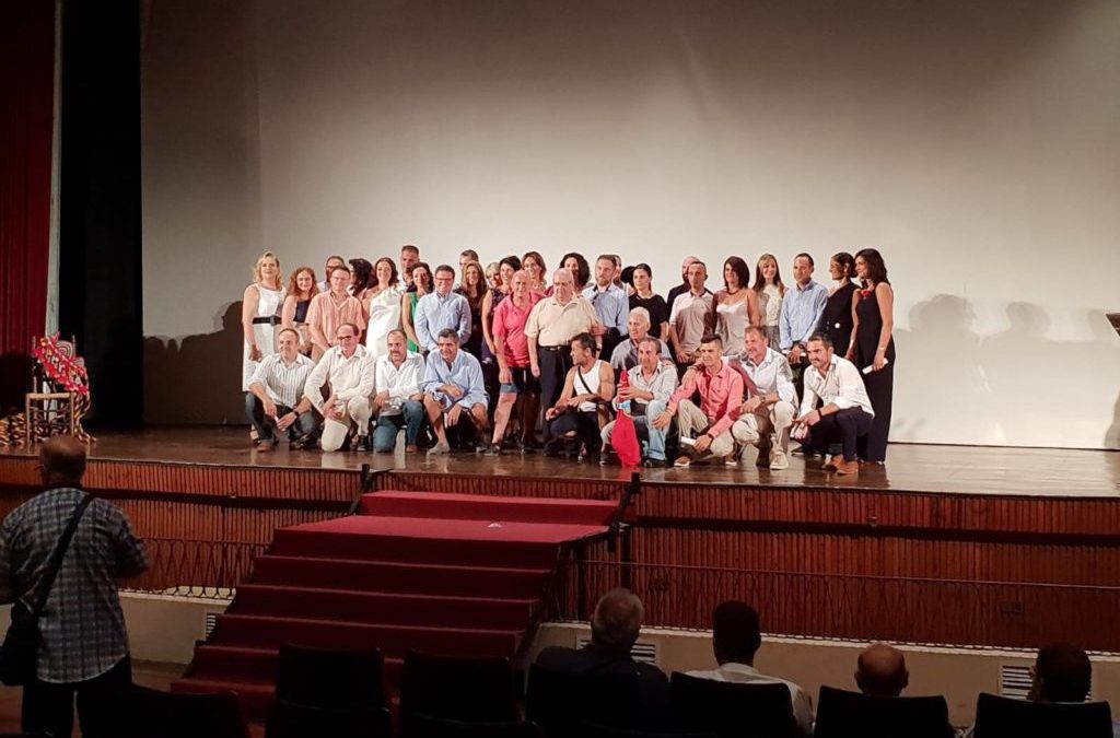 Homenaje a las cuadrillas y clavarías del Torico